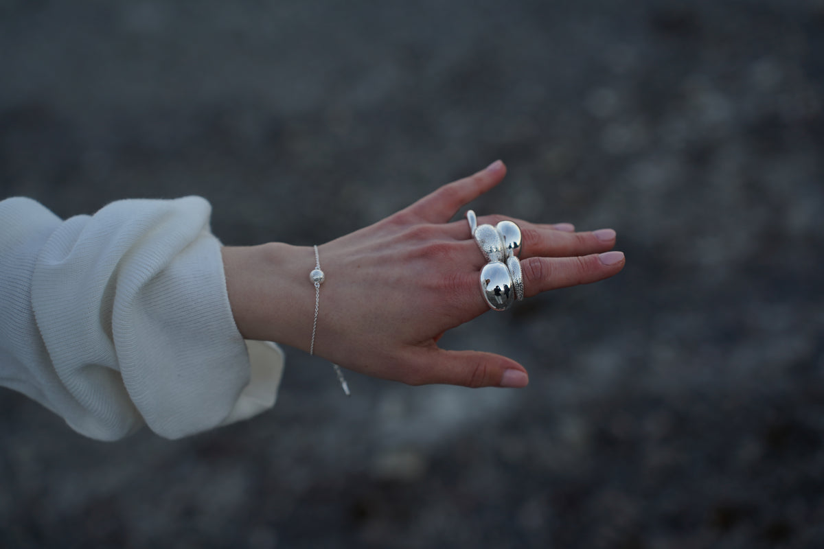 MOON ARMBAND MINI