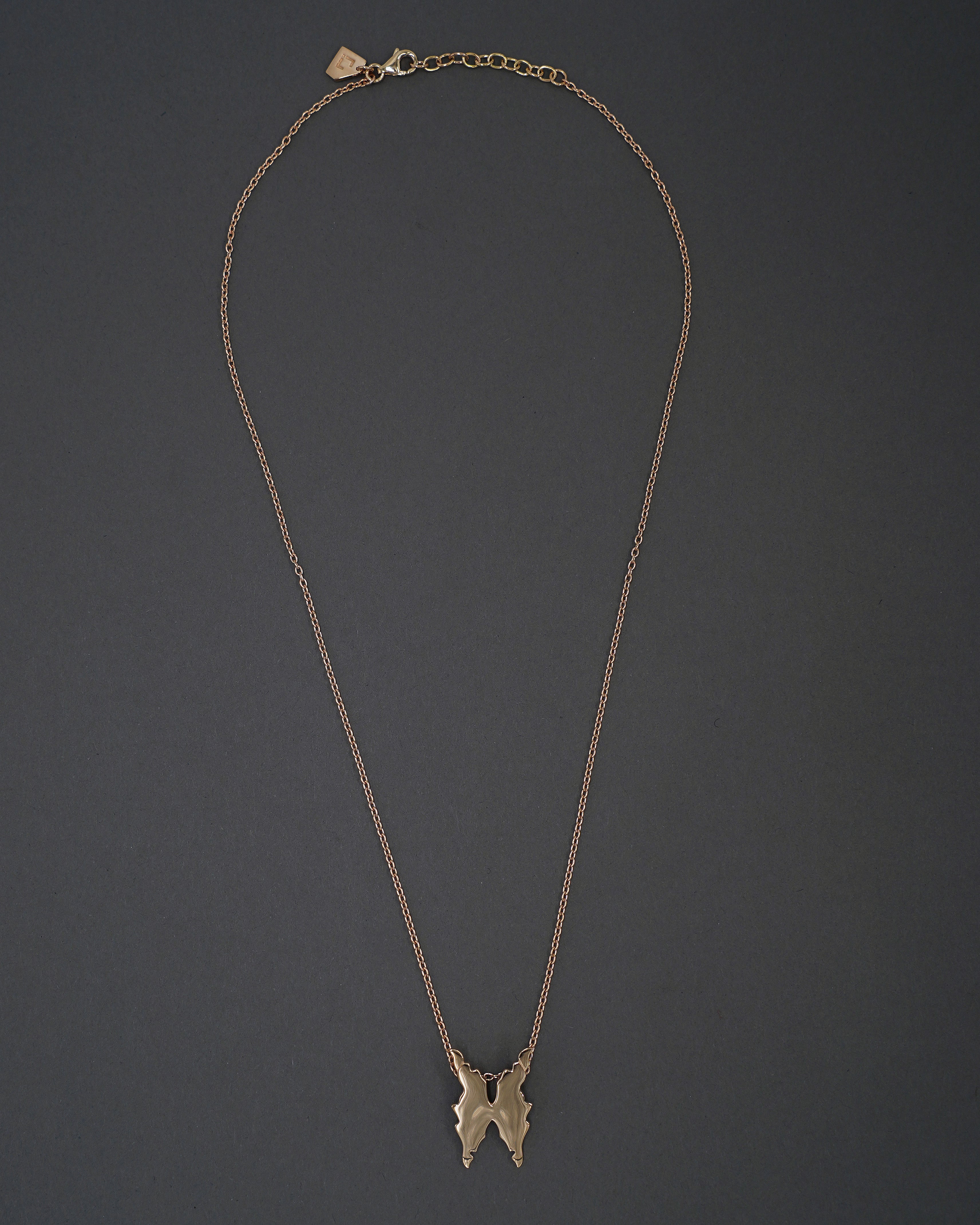 FJÄRILSÖJN HALSBAND GULD