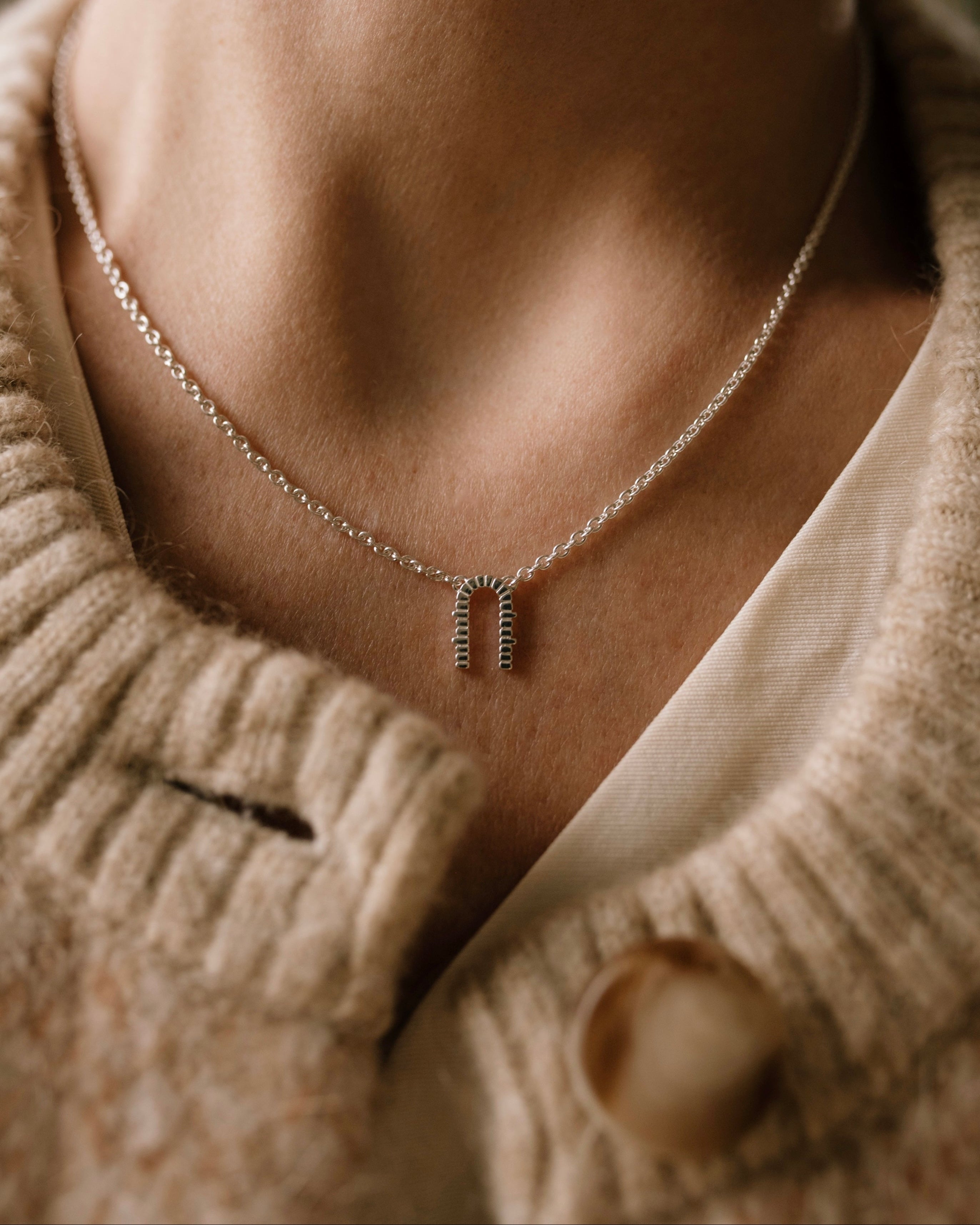 KÄRLEKSPORTEN HALSBAND