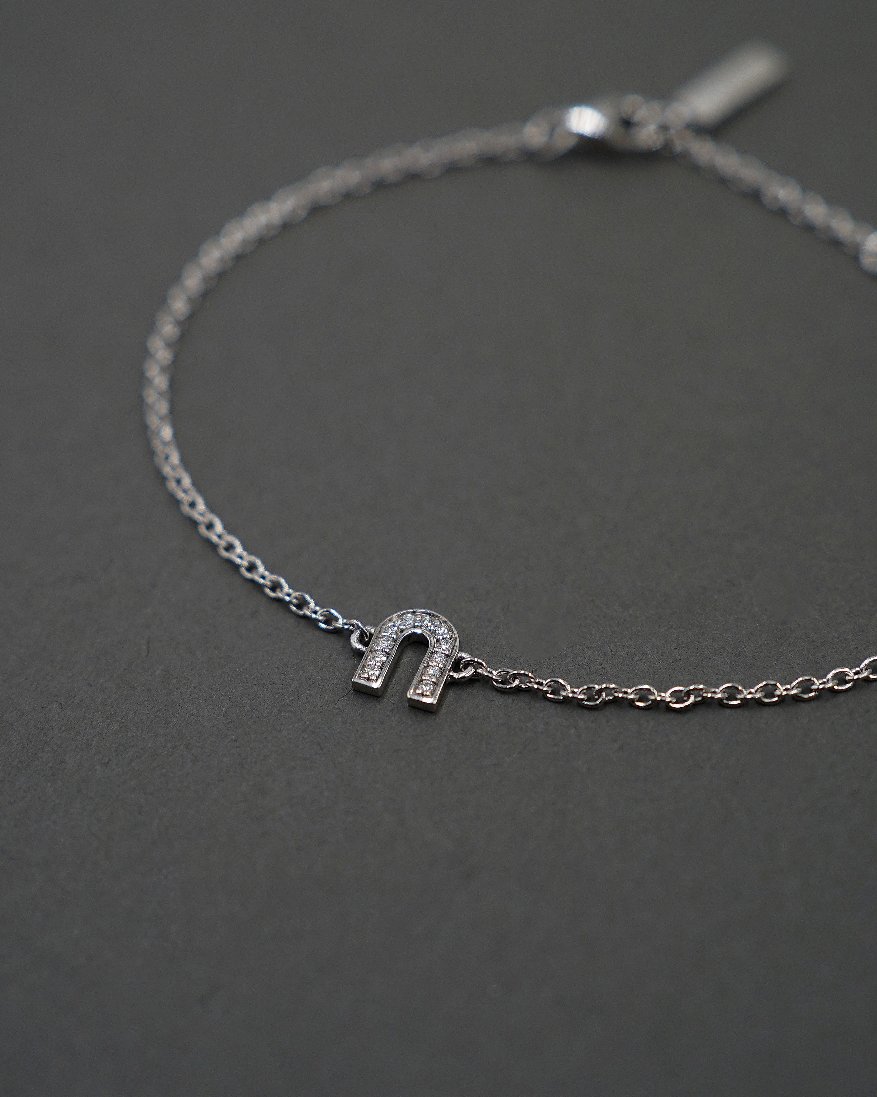 KÄRLEKSPORTEN ARMBAND MINI DIAMANT VITGULD