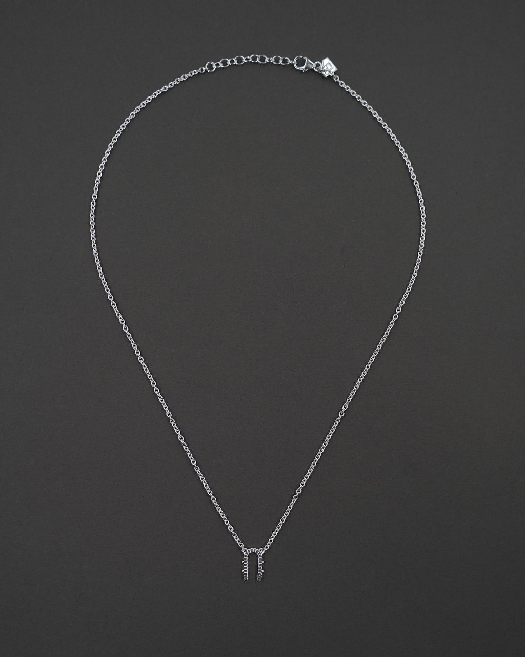 KÄRLEKSPORTEN HALSBAND