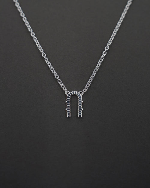 KÄRLEKSPORTEN HALSBAND
