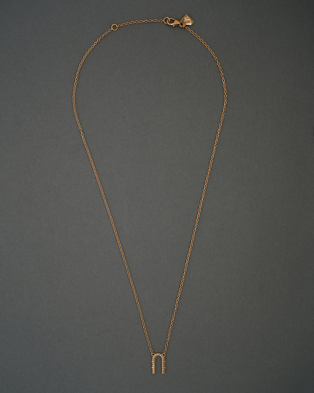 KÄRLEKSPORTEN HALSBAND GULD