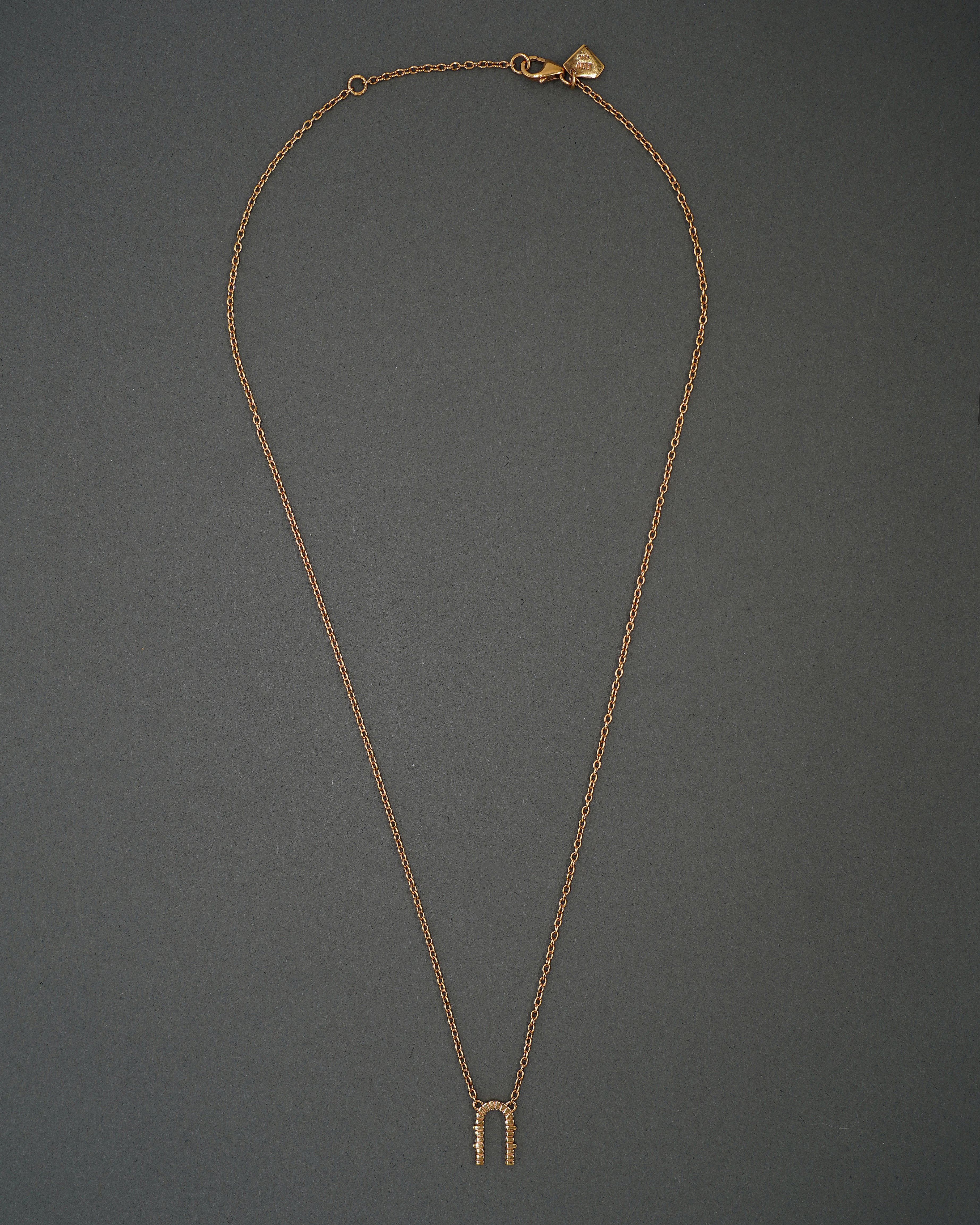 KÄRLEKSPORTEN HALSBAND GULD