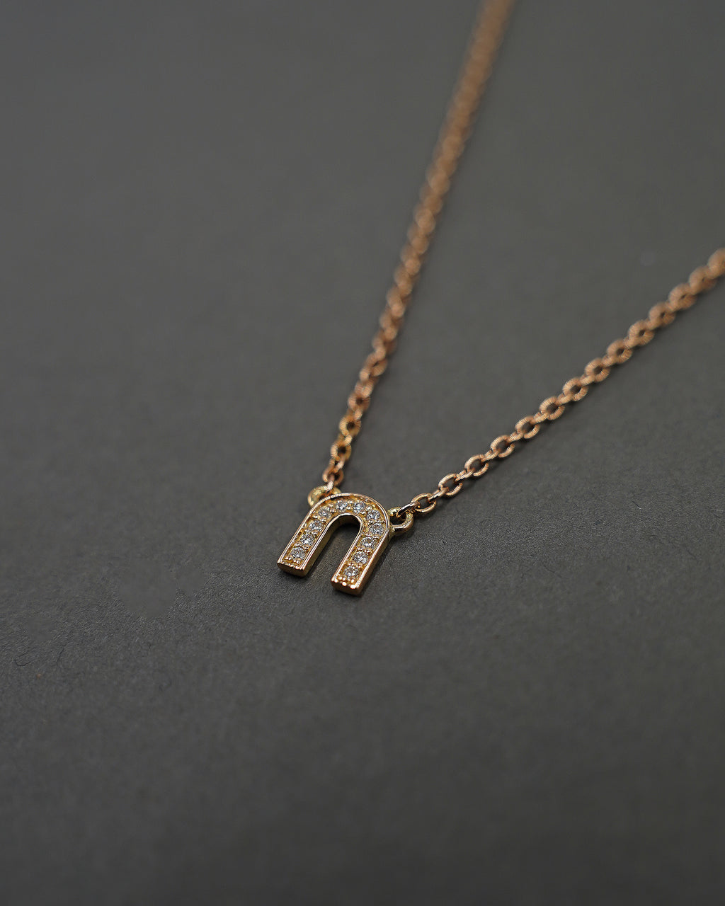 KÄRLEKSPORTEN HALSBAND MINI DIAMANT GULD