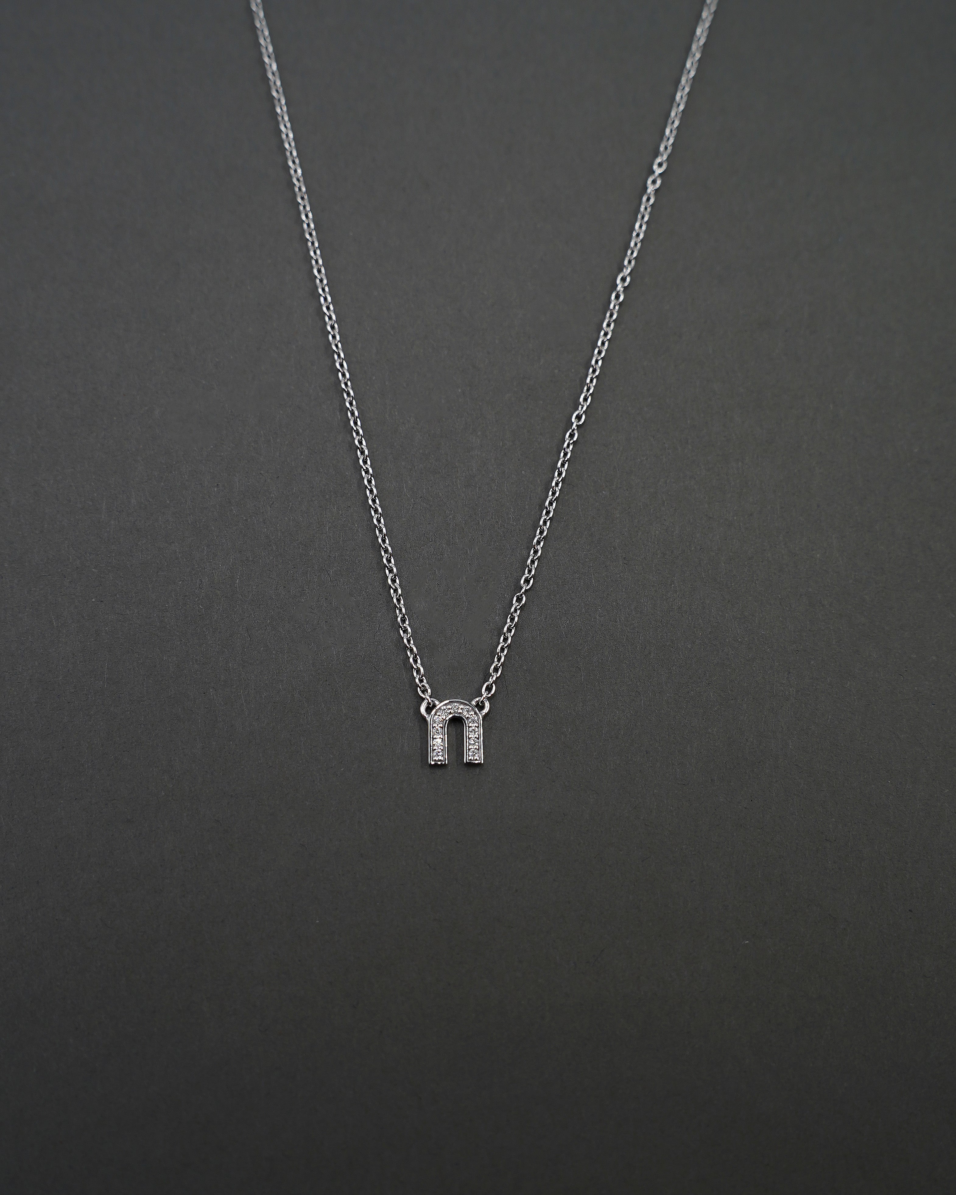 KÄRLEKSPORTEN HALSBAND MINI DIAMANT VITGULD