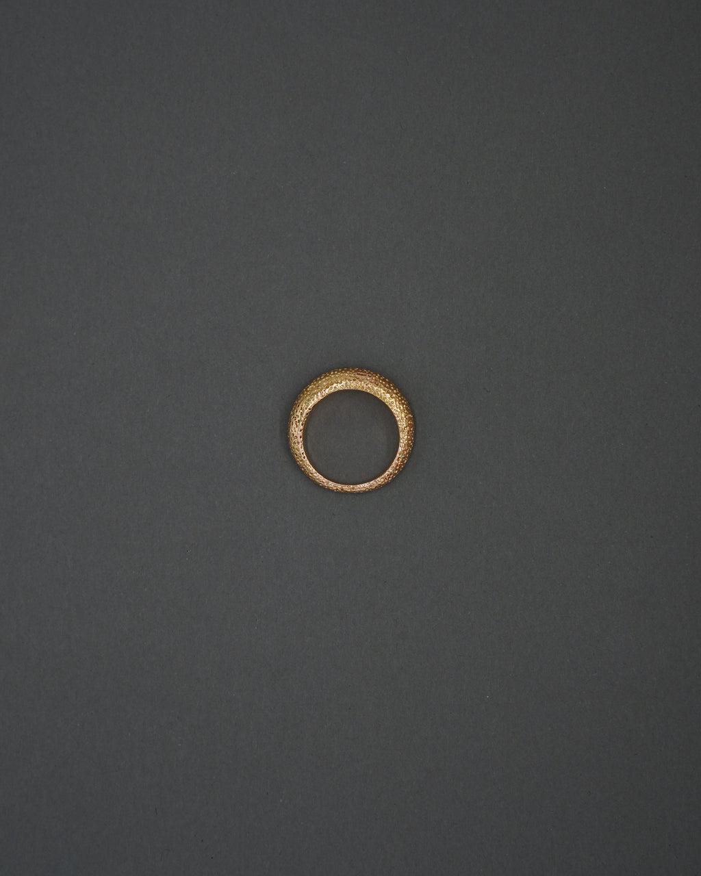 MOON RING S STRUKTUR GULD