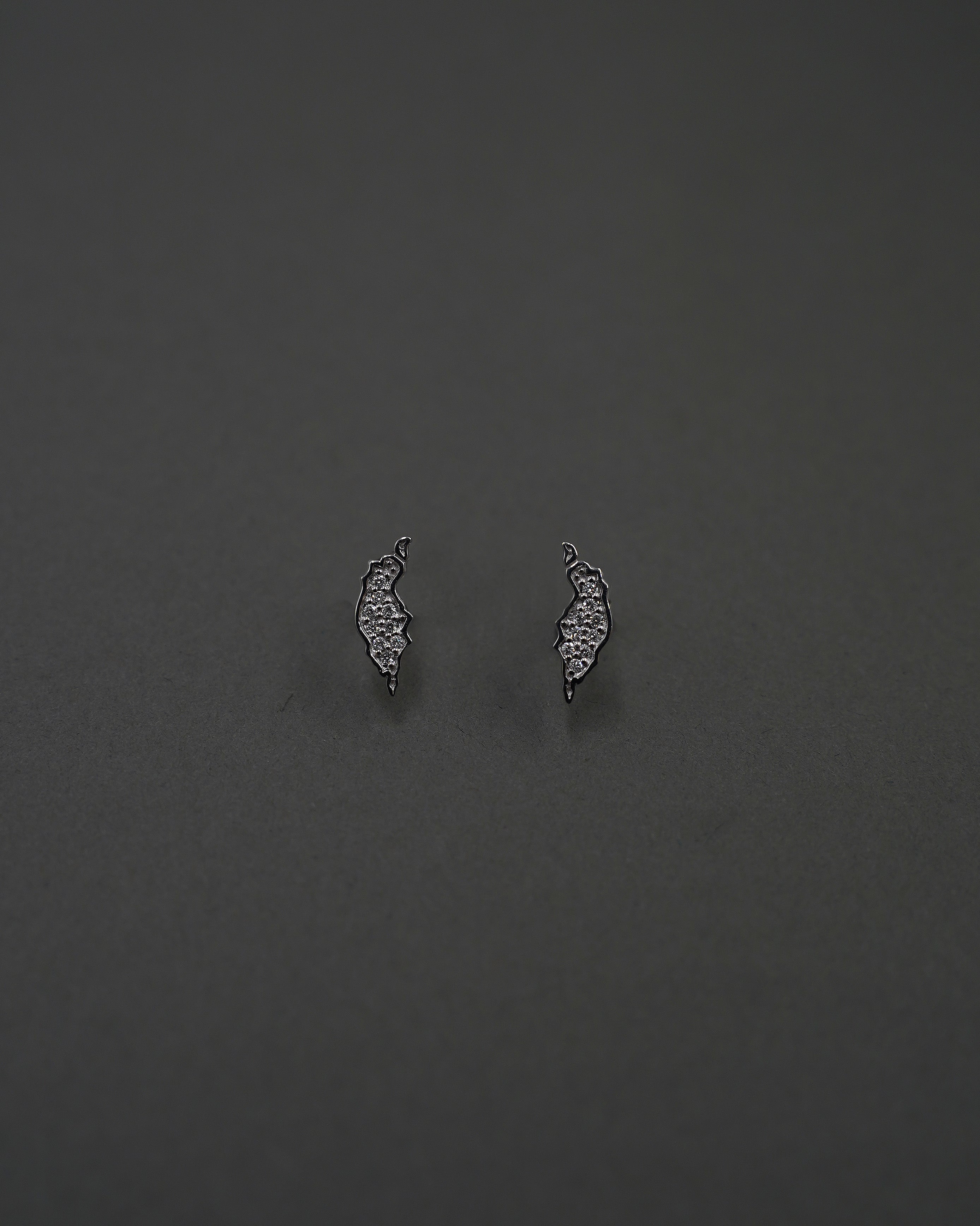 ÖJN ÖRHÄNGEN MINI DIAMANT VITGULD