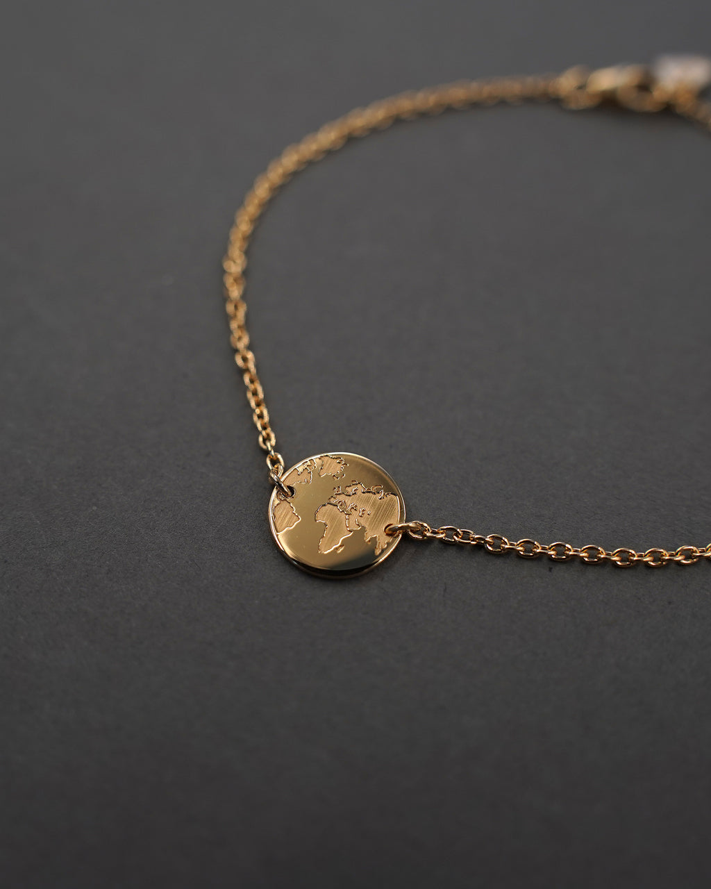 ONE WORLD ARMBAND MINI FÖRGYLLD