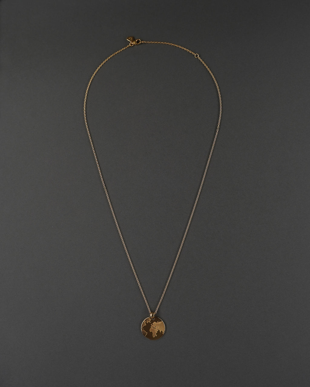 ONE WORLD HALSBAND FÖRGYLLD