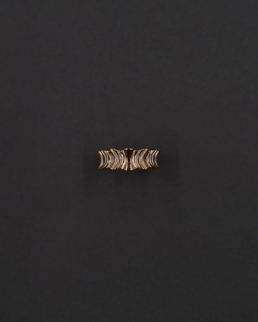 POPPY EARCUFF 5MM FÖRGYLLD