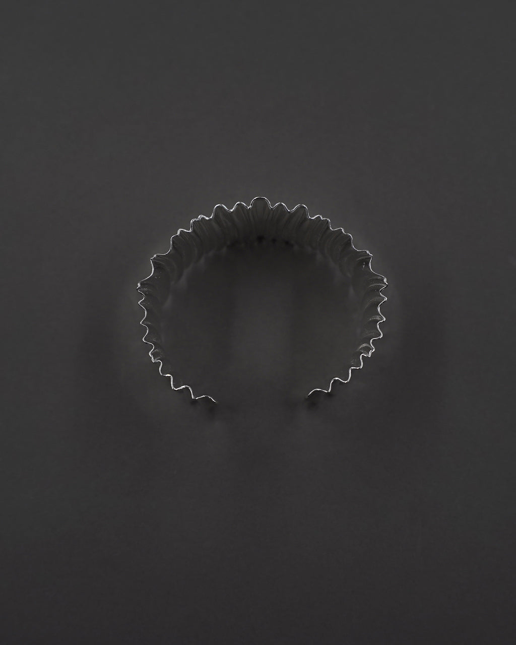 POPPY ARMBAND CUFF L