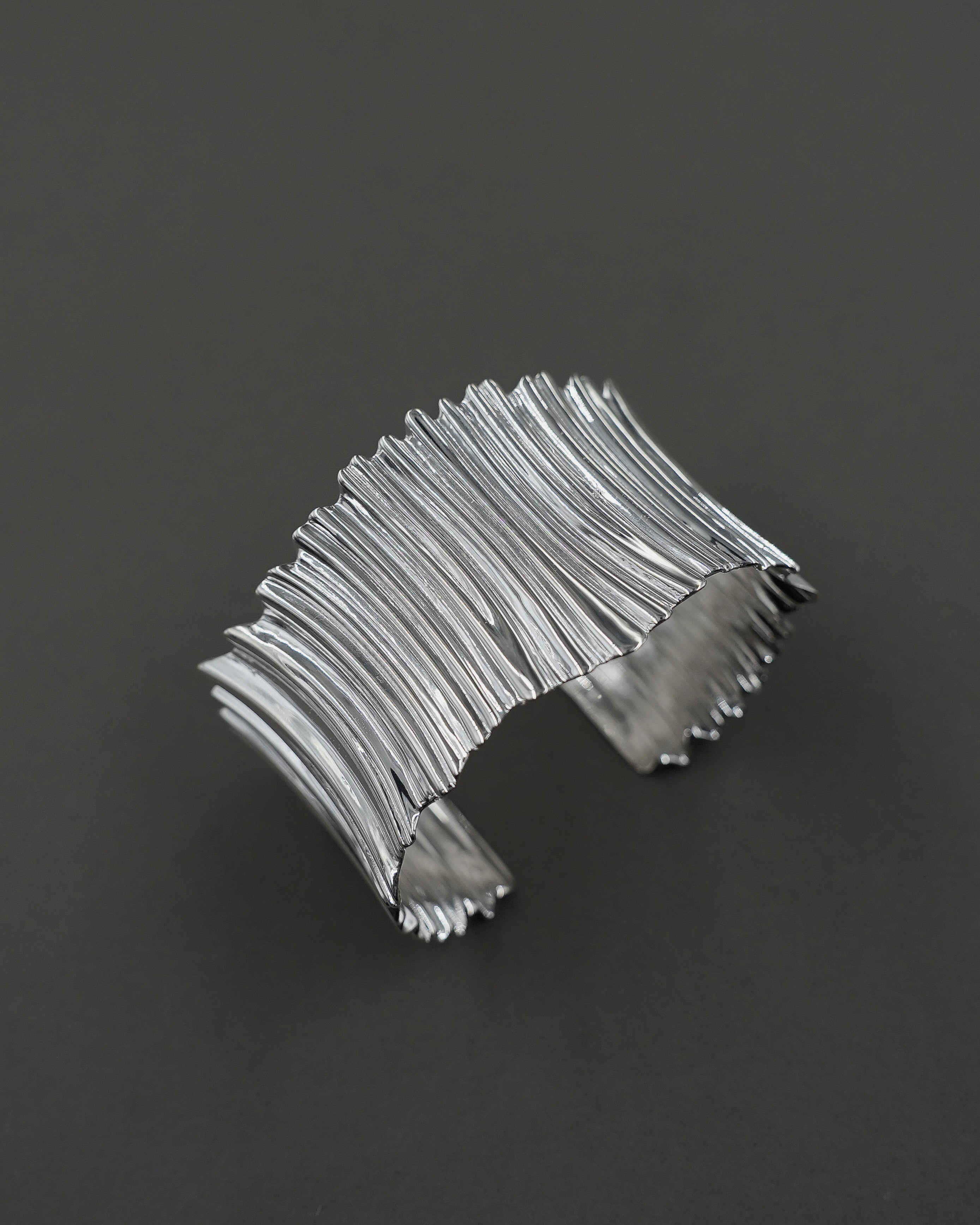 POPPY ARMBAND CUFF L