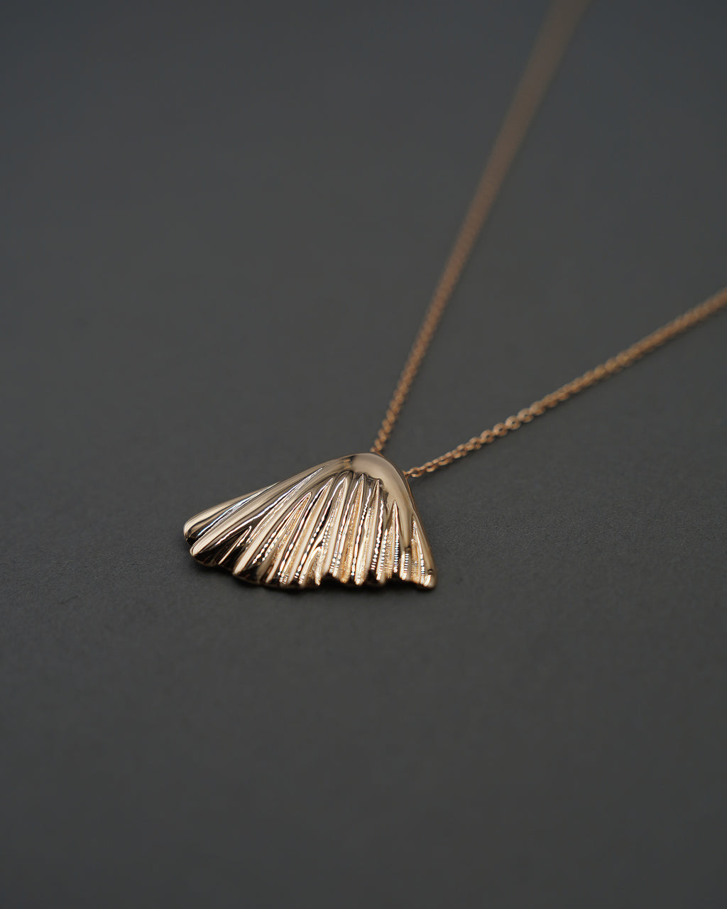 POPPY HALSBAND M GULD