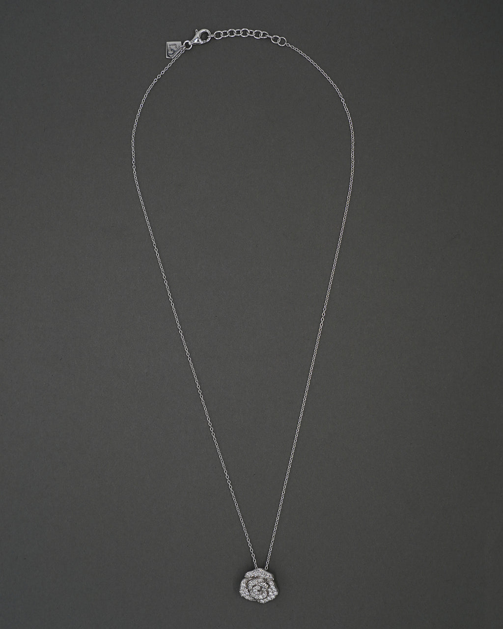 ROS HALSBAND M DIAMANT VITGULD
