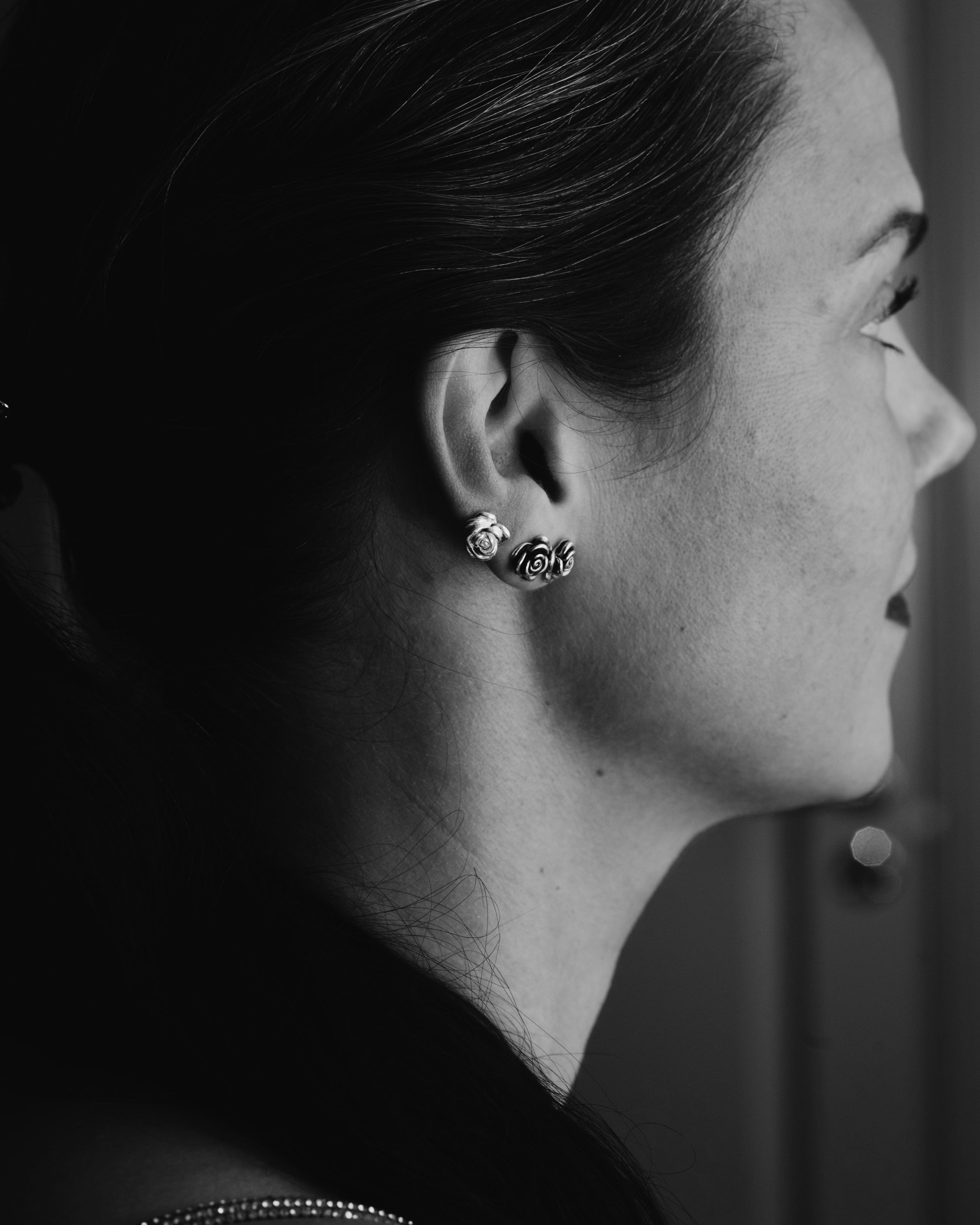 ROS ÖRHÄNGEN OXIDERADE S