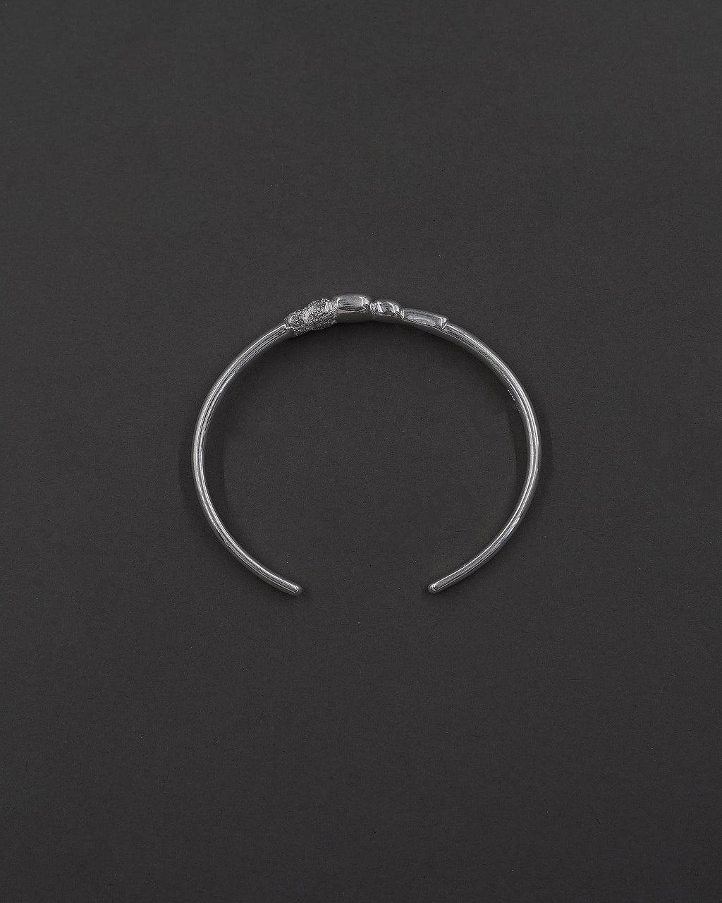 STENKUSTEN ARMBAND CUFF S