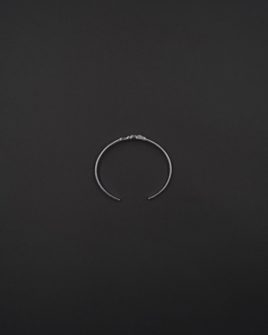 STENKUSTEN ARMBAND CUFF SILVER DIAMANT