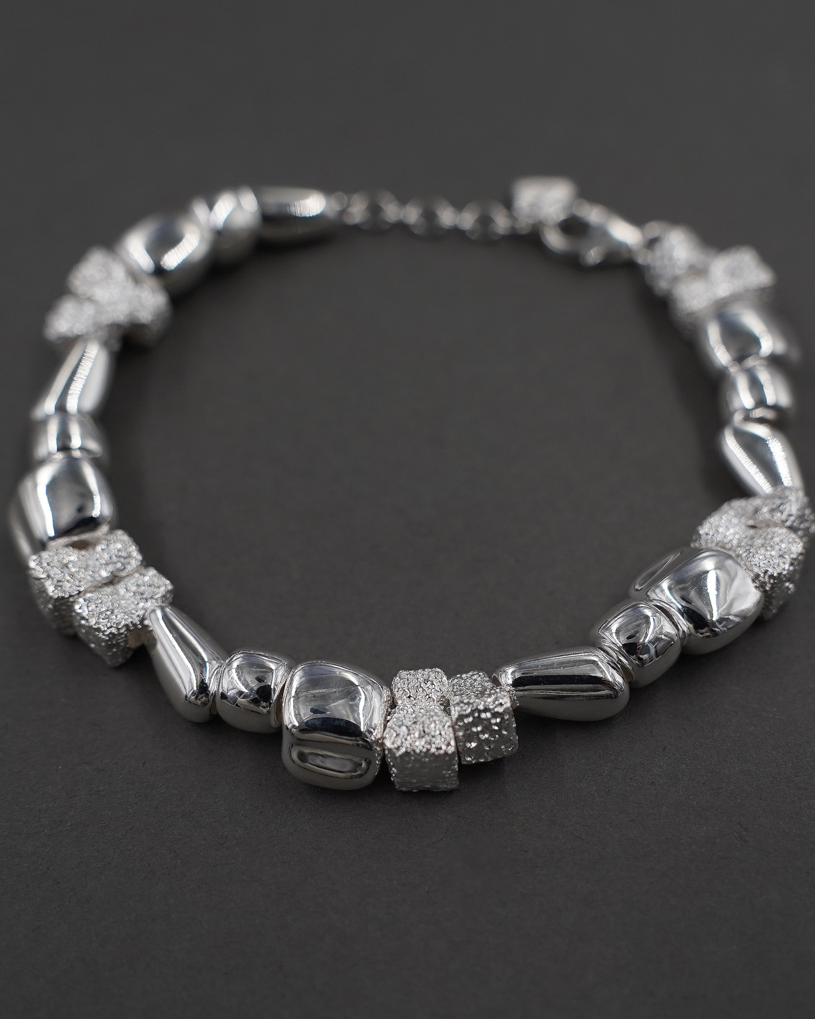 STENKUSTEN ARMBAND FULL 18cm