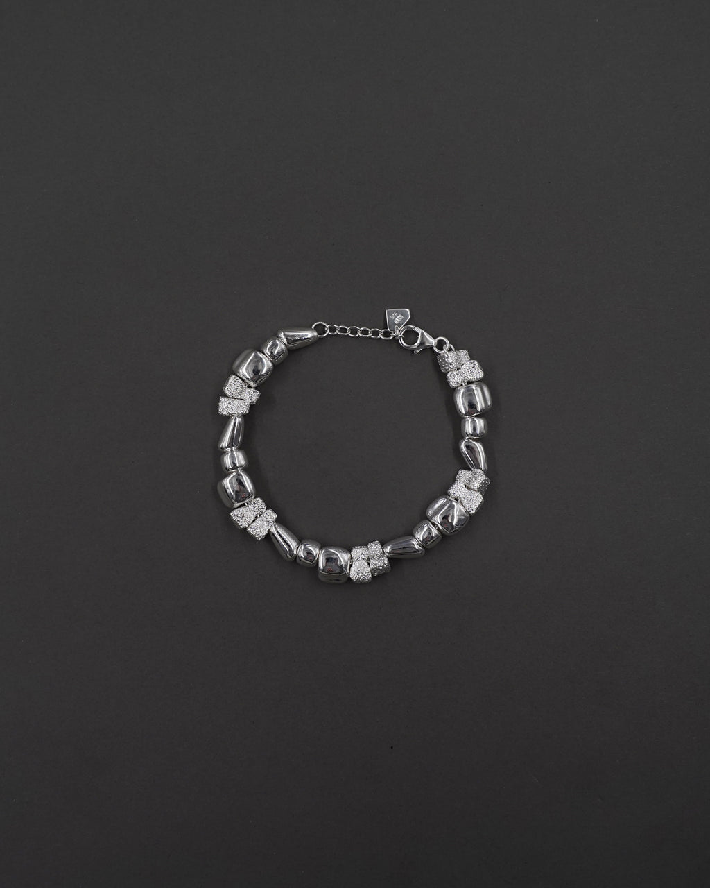 STENKUSTEN ARMBAND FULL 18cm