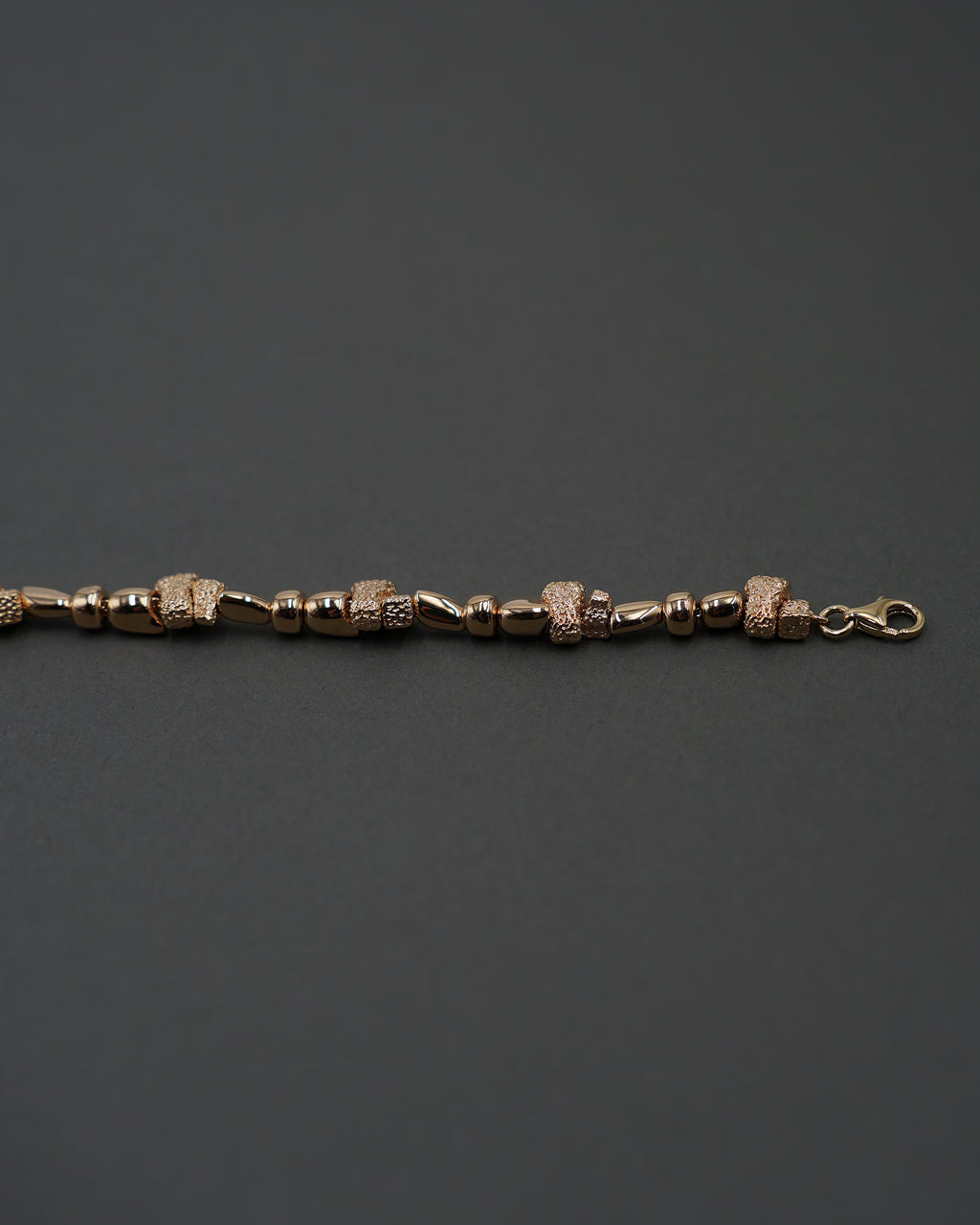 STENKUSTEN ARMBAND MINI FULL GULD 18,5+2 CM
