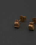 STENKUSTEN ÖRHÄNGEN MINI STRUKTUR GULD