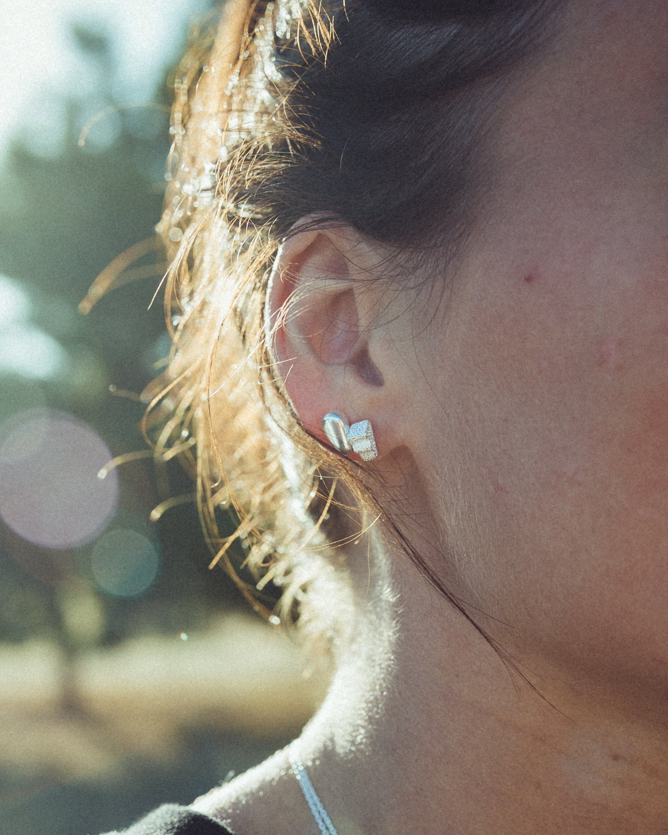 STENKUSTEN ÖRHÄNGEN S BLANK